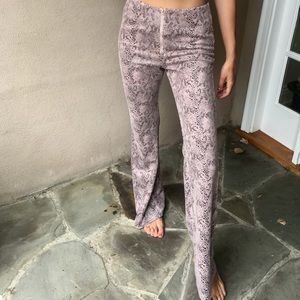 Wide-leg snake skin pants